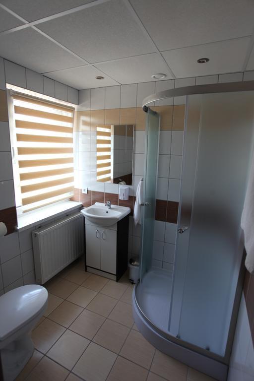 Hotelik A2 Pruszków Szoba fotó